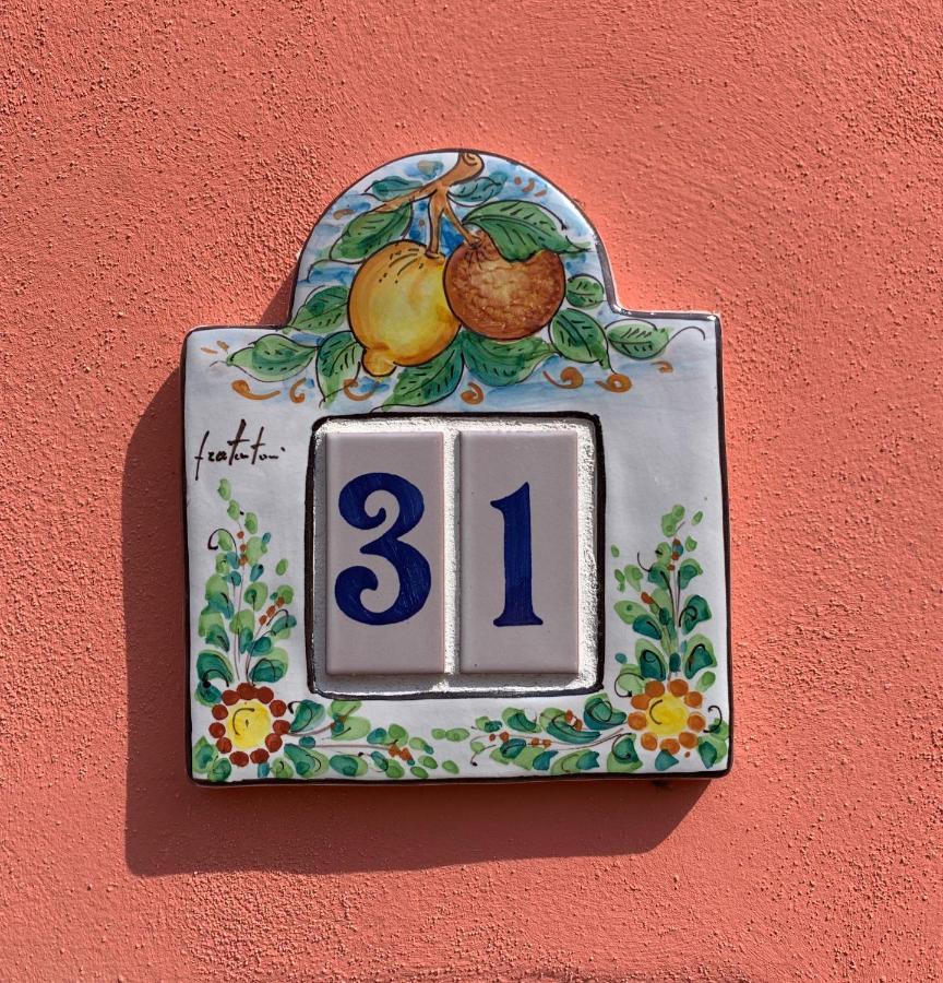 Villa Pomelia, Villa Nel Corso Di Santa Marina Salina A 50 Mt Dal Mare Екстериор снимка